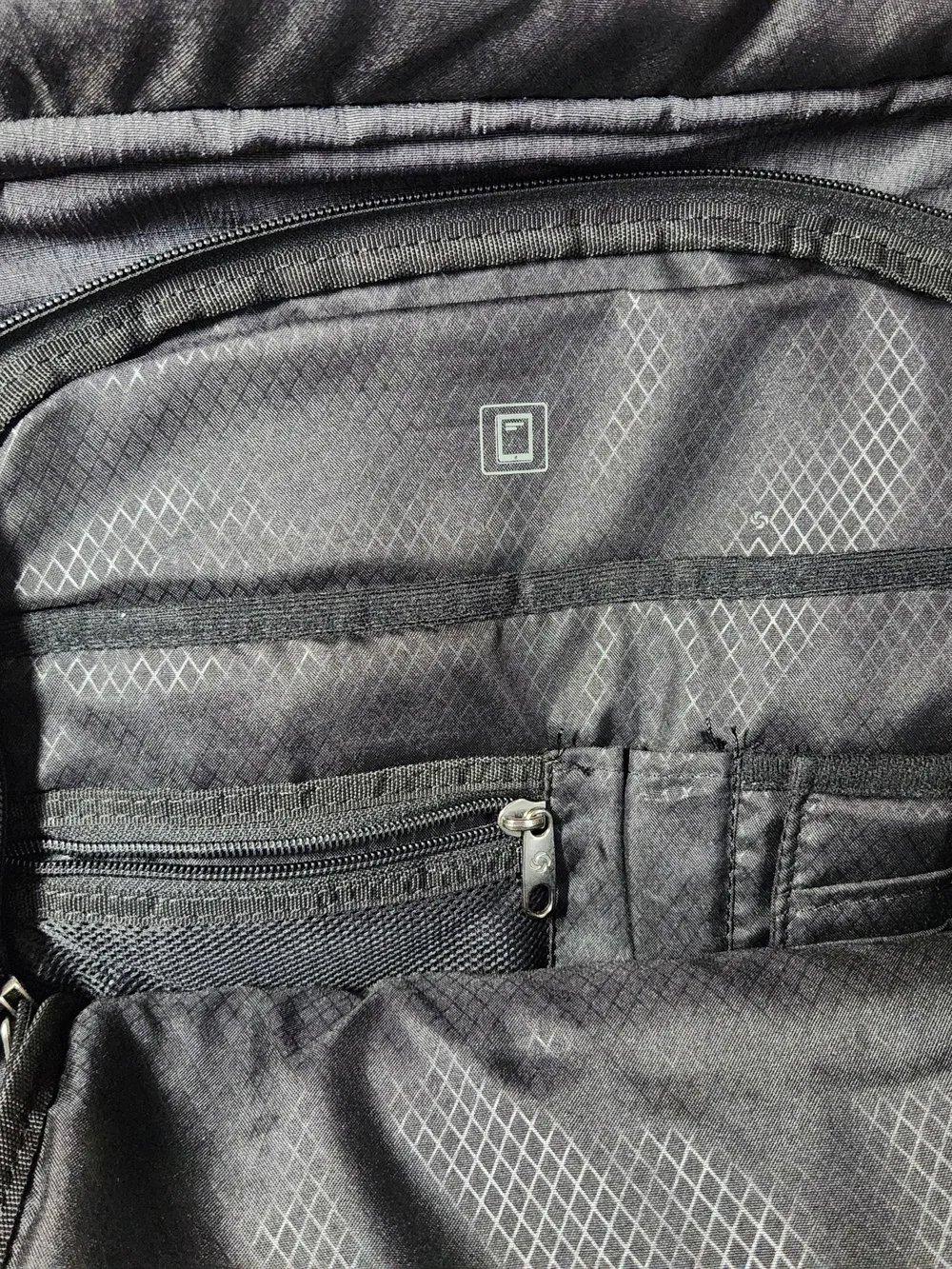 Samsonite Gray Travel Modern Utility Paracycle Laptop Backpack Charcoal